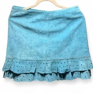 Vintage Chic Blue Ruffled Mini Skirt
